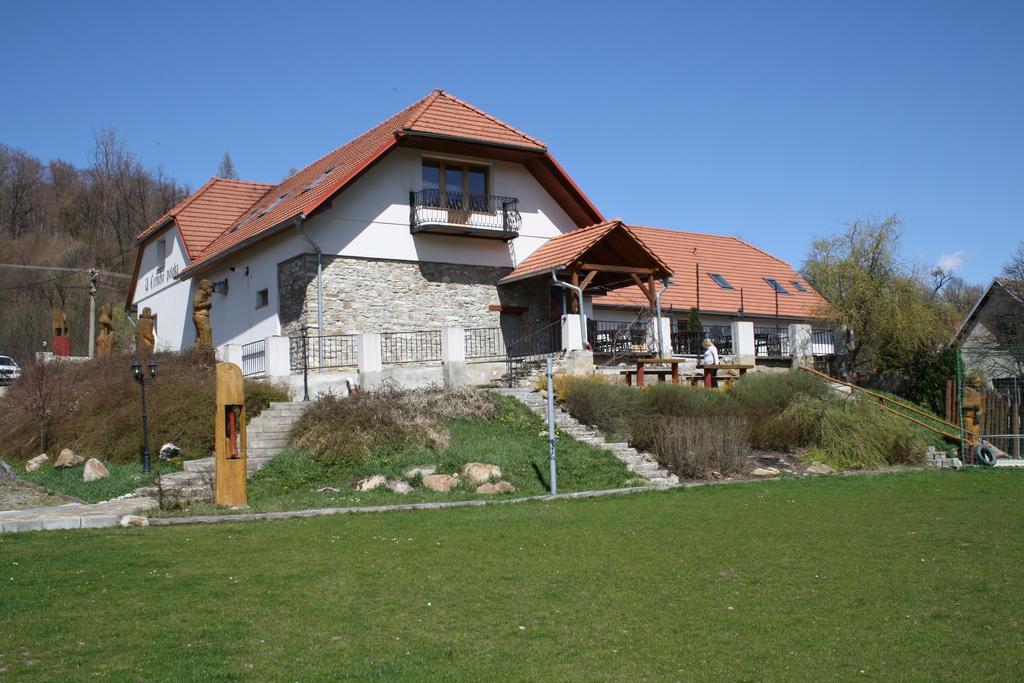 Penzion U Cerneho Potoka Nova Lhota  Exterior photo